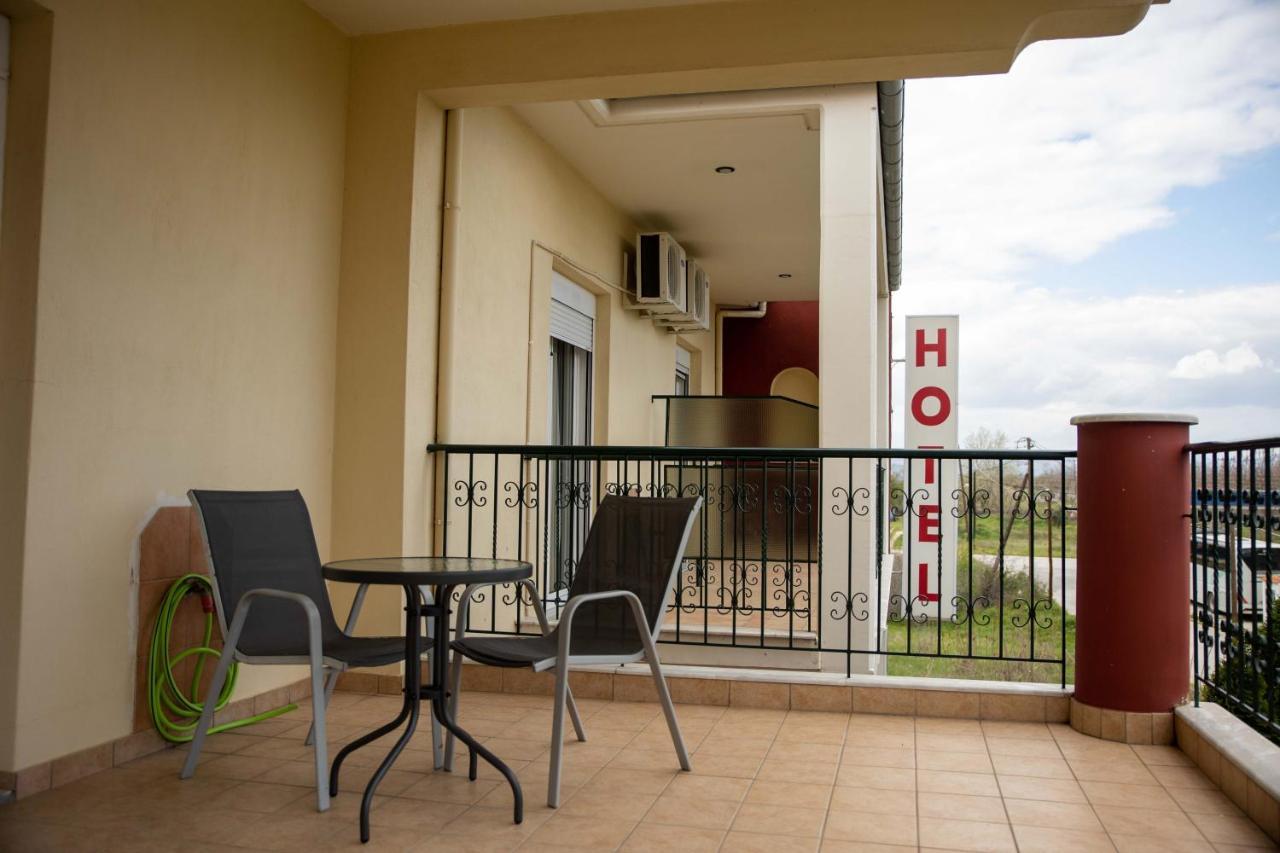 Hotel Kastro Sérvia Eksteriør billede