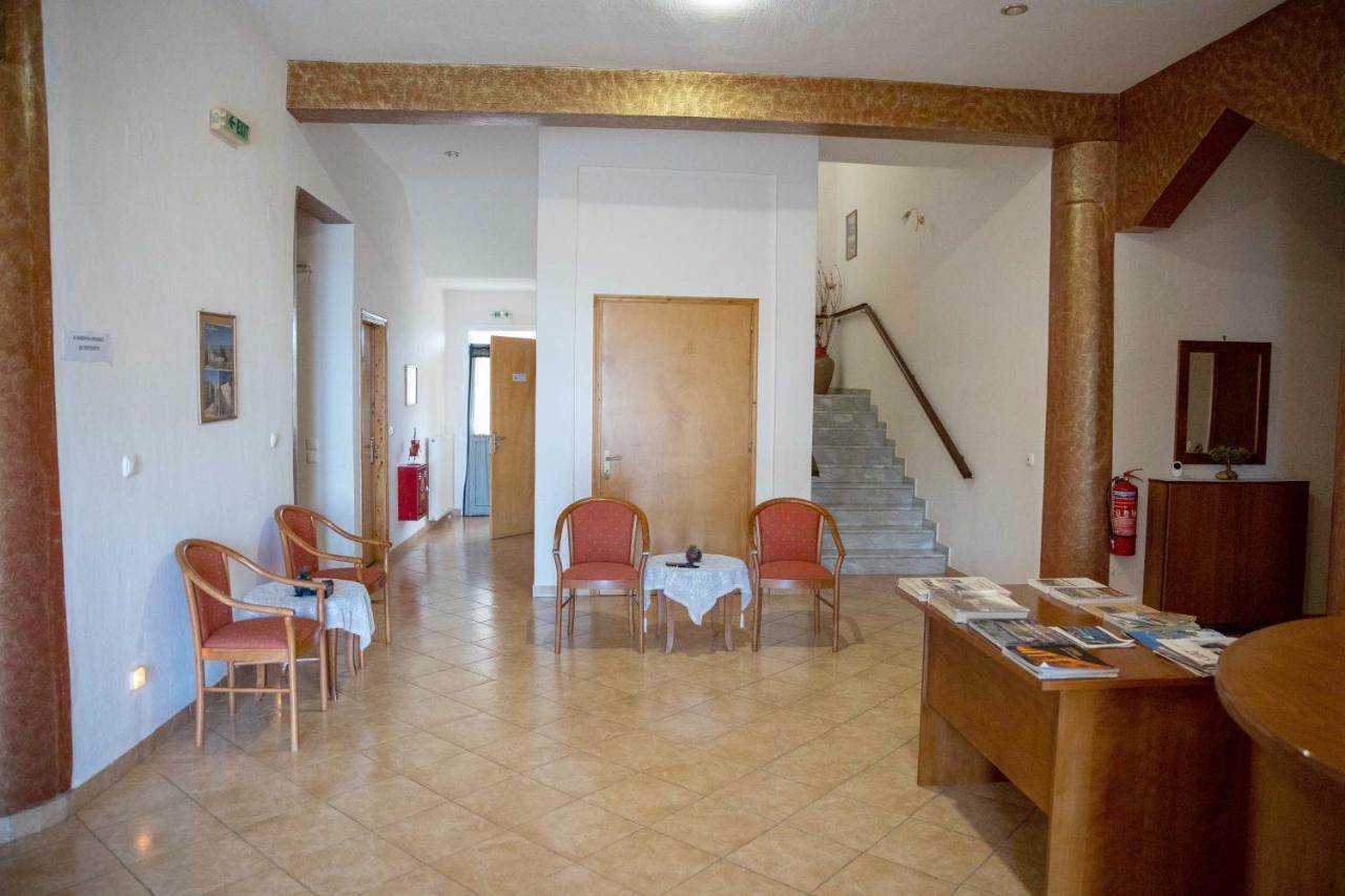 Hotel Kastro Sérvia Eksteriør billede